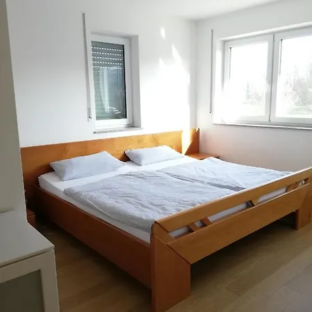 Ferienwohnungen Weishaupt Meckenbeuren Exterior foto